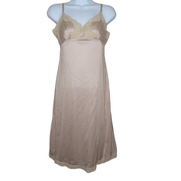 Vintage 60s Full Length Nylon Dress Slip Womens S Nude Lace Pin Up Glam USA Made - Picture 2 of 13